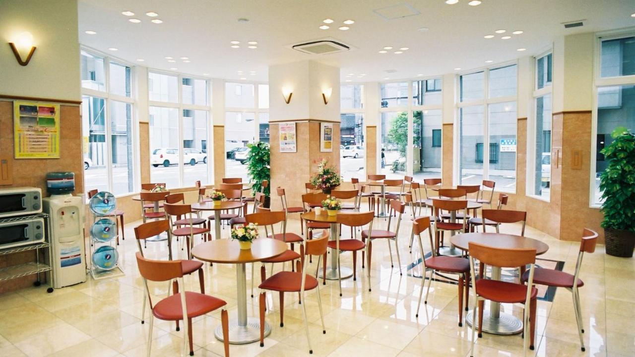 Toyoko Inn Kanazawa-Eki Higashi-Guchi מראה חיצוני תמונה