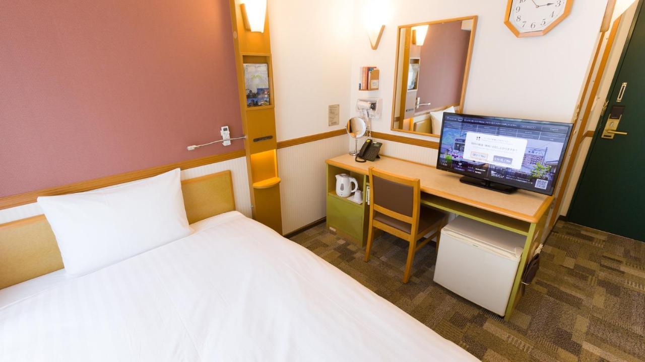 Toyoko Inn Kanazawa-Eki Higashi-Guchi מראה חיצוני תמונה